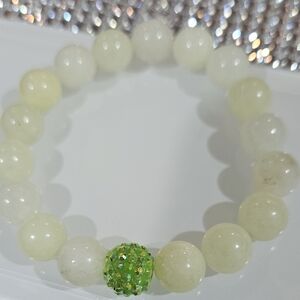 Cream‎ Beaded Stretch Bracelet with Green Crystal Accent Nordstrom NWOT